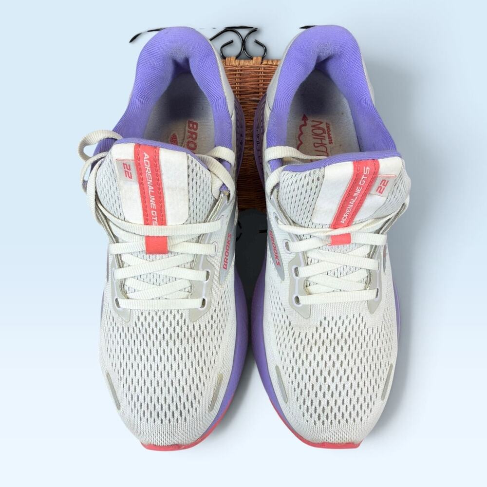Brooks Adrenaline GTS 22 Women’s 9.5B White Coral Purple Running Shoes - Picture 11 of 13